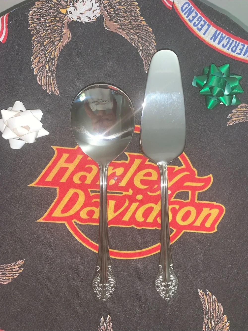 Reed & Barton Polished 18/10 SS Serving Spoon & Pastry Server 2 pcs